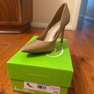 Sam Edelman Pump
